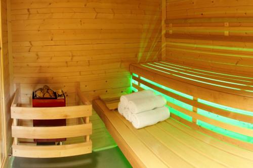 Sauna, Apartman pod skalou v Ceskem raji in Koberovy