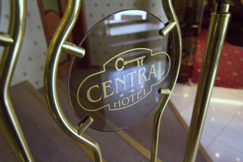 Hotel Central - image 12