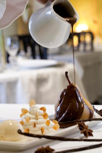 Logis Le Midland - image 12