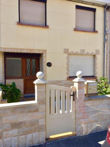 maison plage petit-fort-philippe gîte à louer Les Dunes