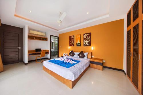Lipa Talay Haa - 2 Bed Pool Villa - Tap to explore photos
