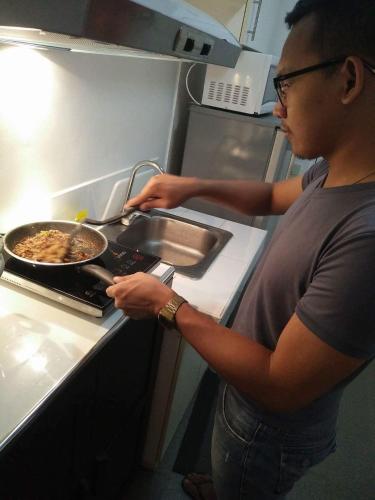 尼诺伊·阿基诺国际机场附近阿维达公寓 尼诺伊·阿基诺国际机场附近阿维达公寓