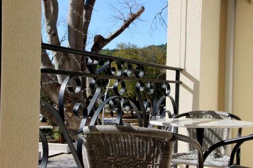 Erkély/terasz, Vasiliki Seaside Apartments in Petrovac