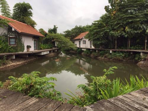 Chiangmai Royal Creek Hotel