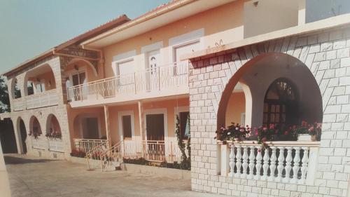  Apartment Neda, Pension in Galovac