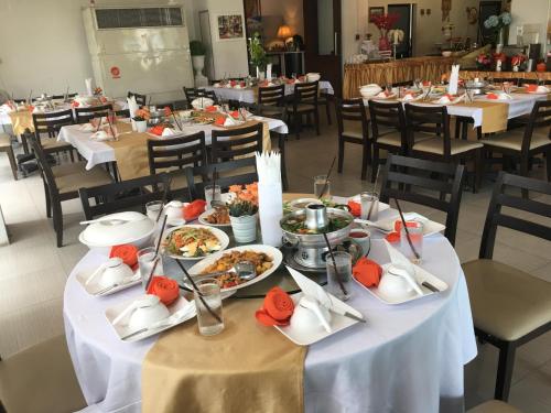 Restaurant, Rinradee Place in Buriram