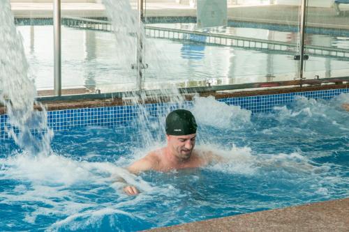 Termálfürdő, Cabanas Valle del Cabriel in Villatoya