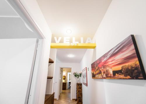 Maison Velia San Giovanni, Rome