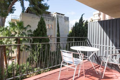 Hostal Bonany - image 3