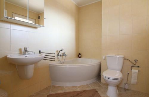 Maisonette image 10
