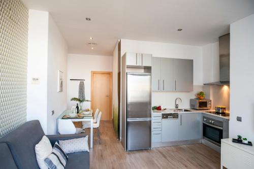 Feelathome Mozart Apartments - image 5
