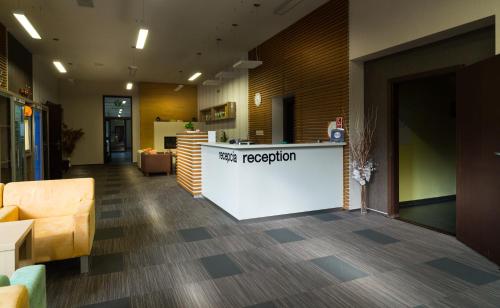 ヴィソケー・タトリ Apartman Chrust 4つ星 シングルルーム ロビー