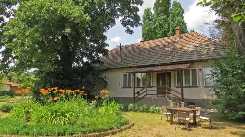 Dārzs, Tarjányi Vendégház (Tarjanyi Vendeghaz) in Recsk