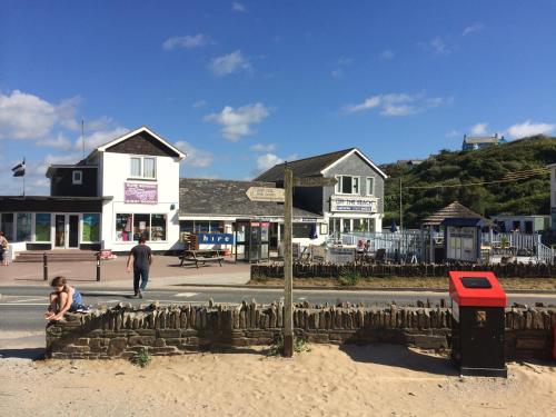 Mawgan Porth Apartments