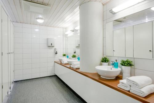 Dream Hostel & Hotel Room Type - Bed in 4-Bed Female Dormitory Room