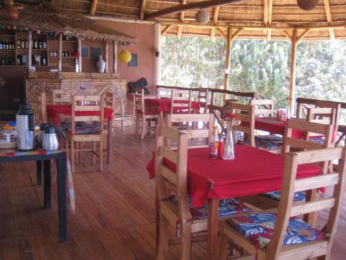 المطعم, Itambira Island, Seeds of Hope in Kabale