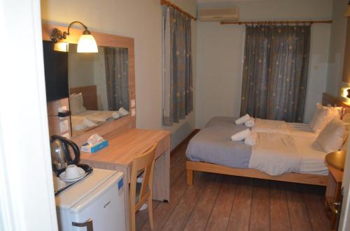 Rozos Hotel, Porto Heli (photo 6)
