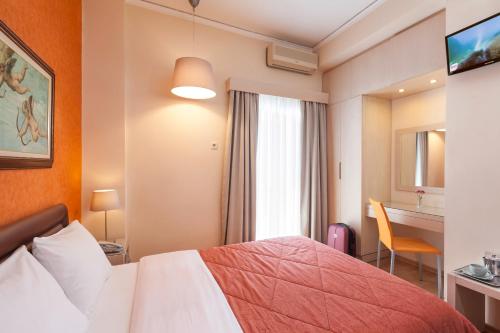Létesítmények, Lilia Hotel in Pireusz