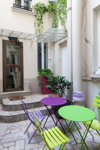 Bejárat, Bastille De Launay Hotel near Picasso Múzeum