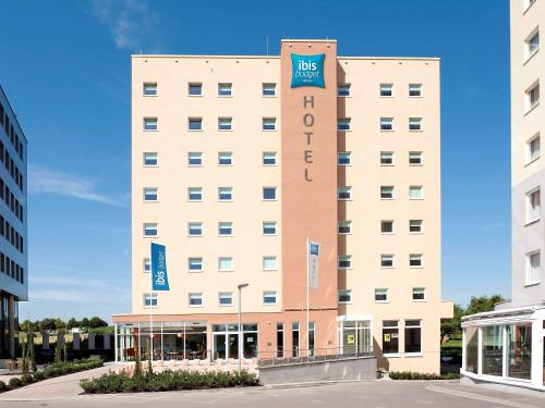 . ibis Budget Luxembourg Sud