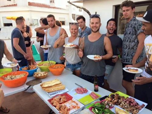 Sol a Sol Hostel – Lagos, AZ