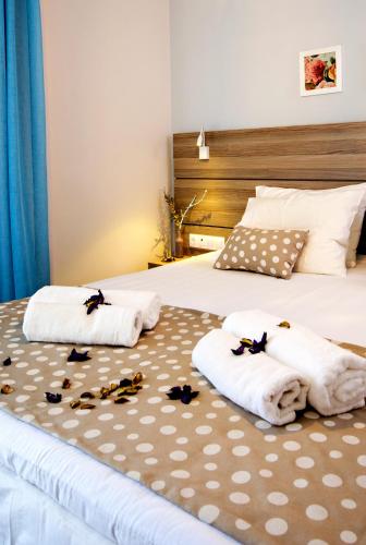 Beachside Apartment in Plakias centre! 5