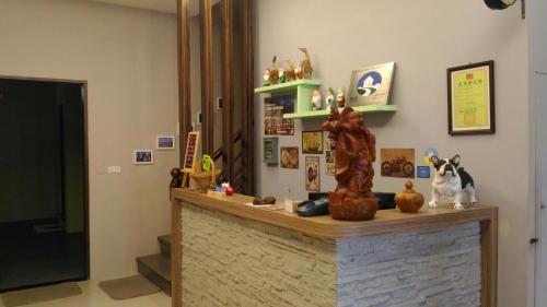 Xincheng Old Street B&B near Xincheng Train Station