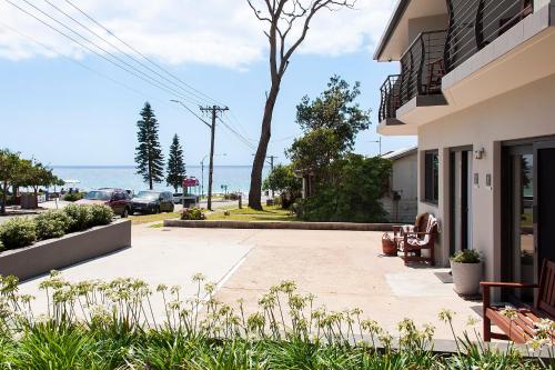 View, Allure On Ocean Motel - Mollymook Beach in Mollymook