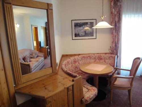 Hotel zum Wolf - image 12