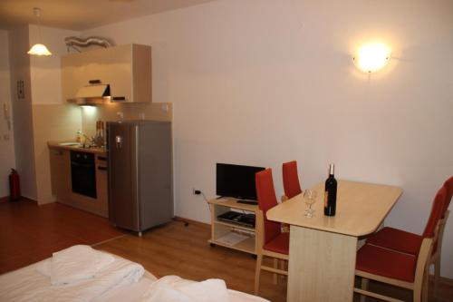 PM Services Semiramida Apartments