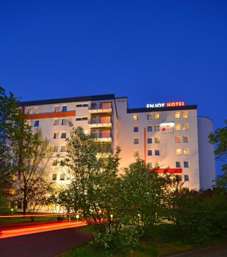 enjoy hotel Berlin City Messe - image 8