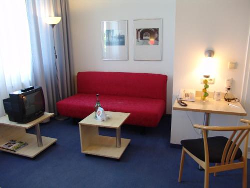 enjoy hotel Berlin City Messe - image 9