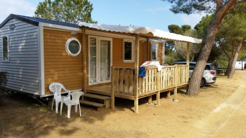 Camping Sènia Cala Canyelles