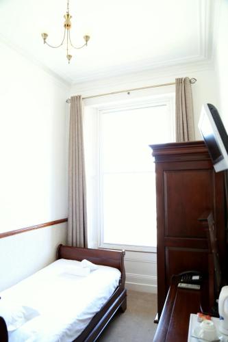 Keswick Park Hotel - image 3