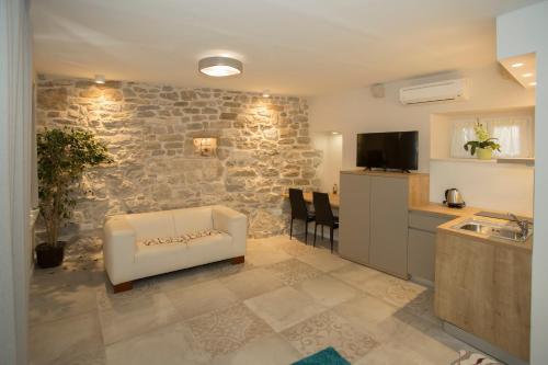 Situs Residence - image 2