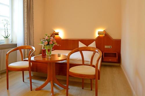 Hotel garni Kaiserstuhl – Ihringen, TX