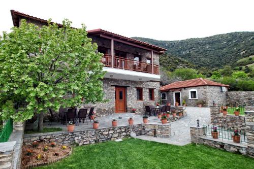 Traditional Apartments Tsikrikonis