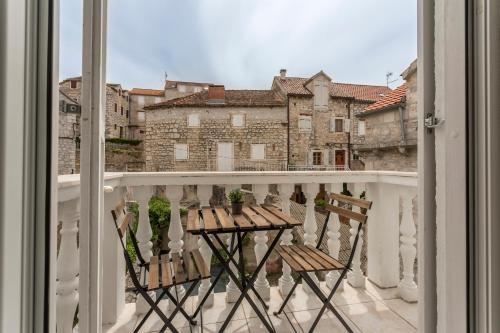  Apartments Villa Antonio in Milna
