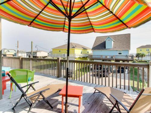 Pelican View in Bolivar Peninsula, USA