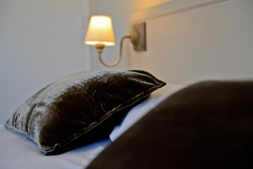 Logis Hôtel les Bains de Secours