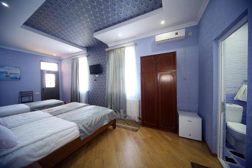 Triple Room with Balcony