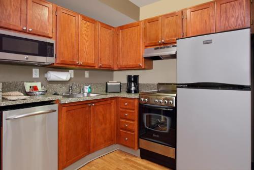 TownePlace Suites Newark Silicon Valley – Newark, CA