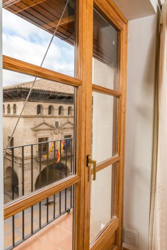 Apartamentos Plaza Mayor - image 11