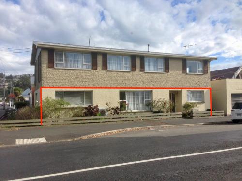 Big & Bright Guest House Dunedin