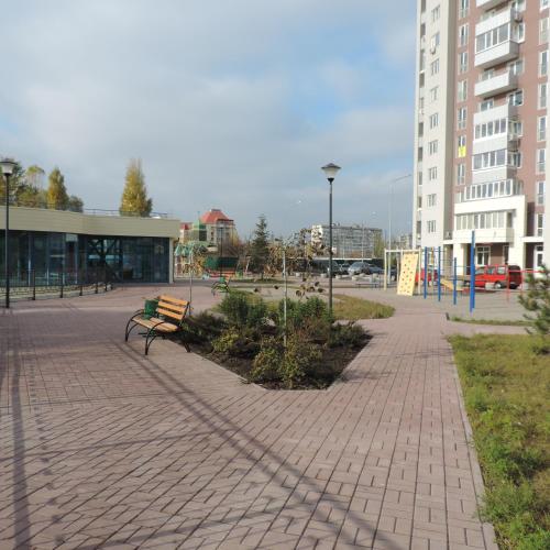 Apartment on Marshala Malinovskogo street with lake view