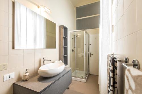 Rialto Design Boutique Apartment - image 2