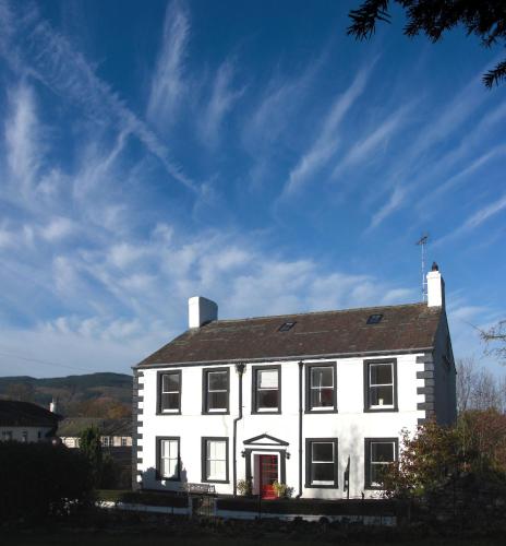 Powe House - main image