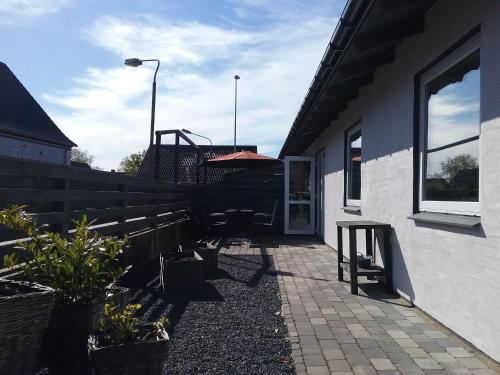 شرفة/ تراس, Hals Hotel ferielejlighed in Hals