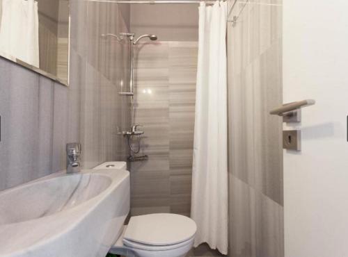 Boutique Athens Apartment DM17 - image 2