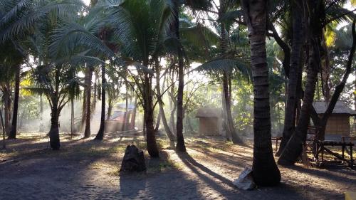 Skats, Sablayan Paraiso Beach Resort in Sablayan